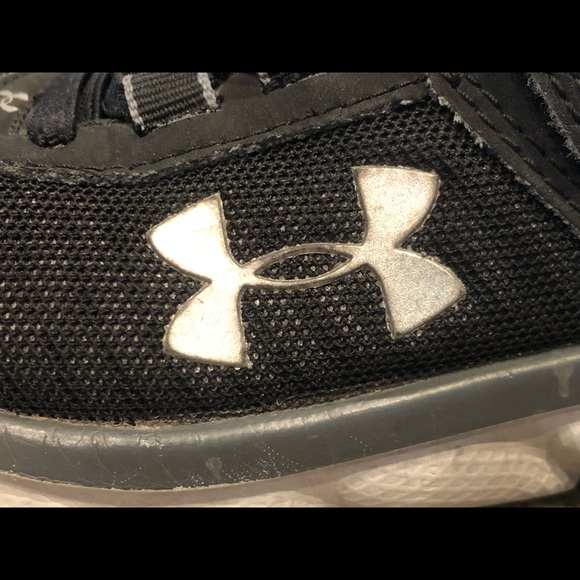 Under Armour Kids PS Assert 8 AC size 12K - Picture 3 of 9